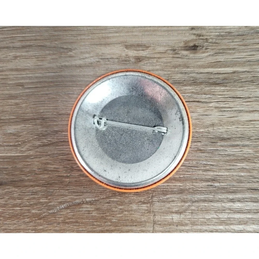 Vintage Syracuse‎ University Grandmother Orange Pin 2.25
